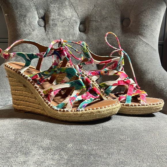 Sugar Shoes - Sugar floral wedges